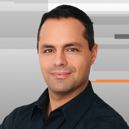 Ernie Bio Headshot
