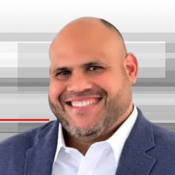 Alex Cartagena Headshot.