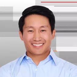 Vincent Liu Headshot